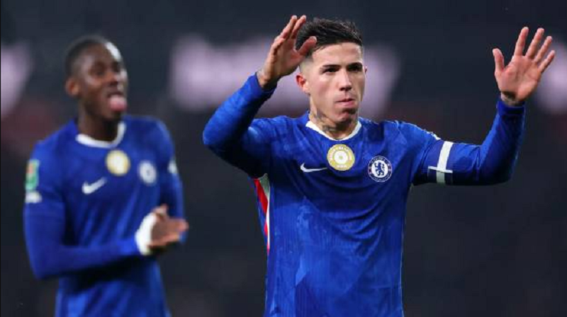 nguy-co-mat-enzo-fernandez-vao-tay-psg-chelsea-doi-dien-kich-ban-cay-dang